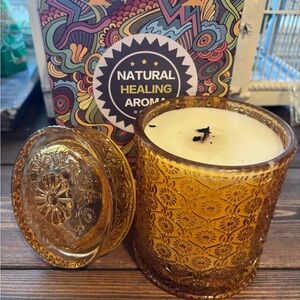 Amber Glass Jar Candle - Oud & Sandlewood Scented Candle